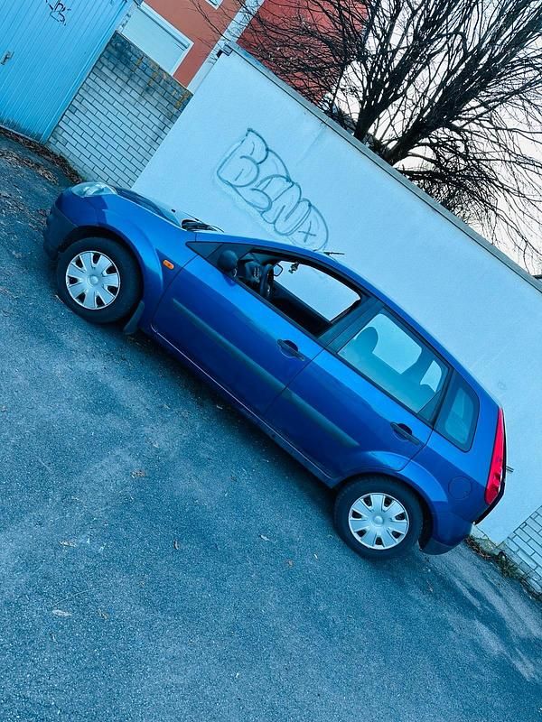 Gebraucht Ford Fiesta 63 PS (46 kW) 2006 Blau Kleinwagen
