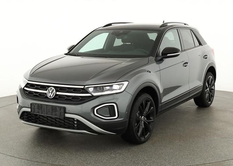 Indium grau metallic/ dach schwarz Neu 2025 VW T-Roc Style SUV | 36.495 € (Fairer Preis) - Bild 1/4
