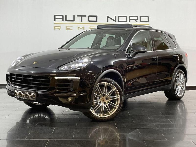 Schwarz Gebraucht 2015 Porsche Cayenne S SUV | 46.990 € (Teuer) - Bild 1/4