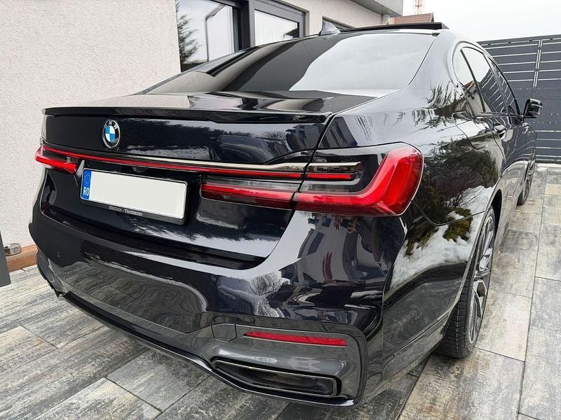 Gebraucht BMW 740L 340 PS (250 kW) 2021 Schwarz Limousine