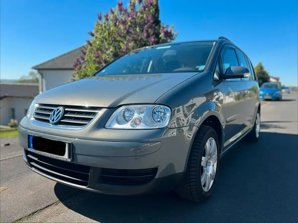 Gebraucht VW Touran 102 PS (75 kW) 2004 Van / Kleinbus