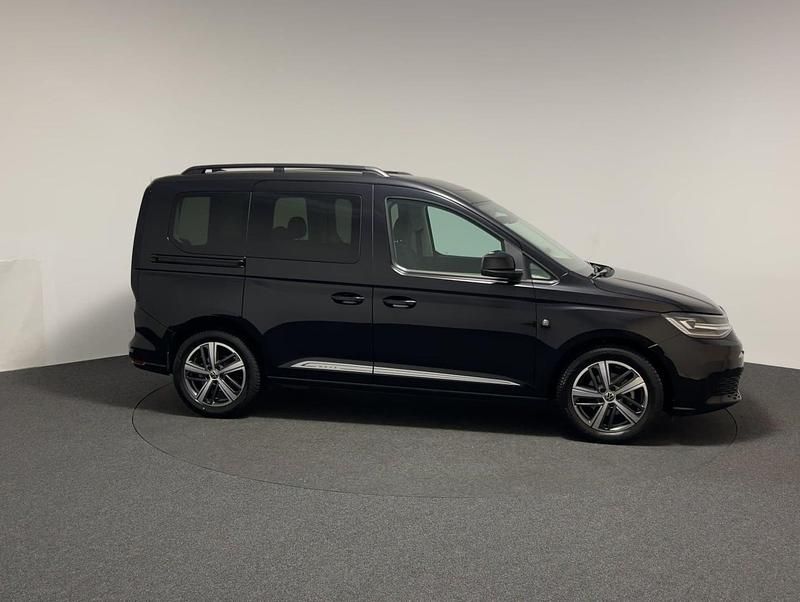 Gebraucht VW Caddy Move 102 PS (75 kW) 2021 Schwarz Van / Kleinbus