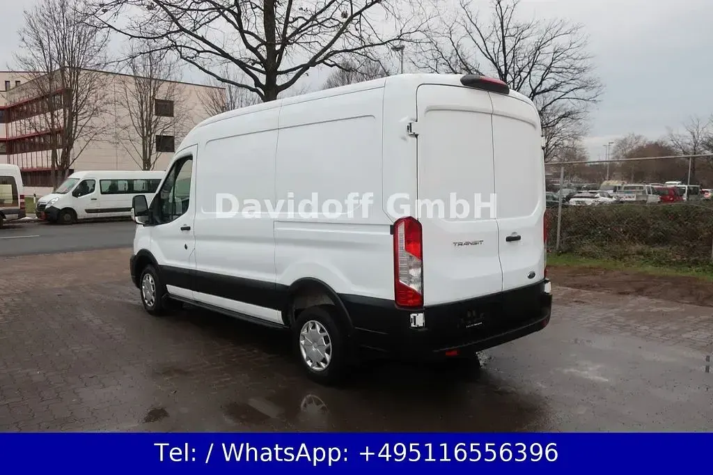 Gebraucht Ford Transit Trend 131 PS (96 kW) 2020 Weiß Limousine