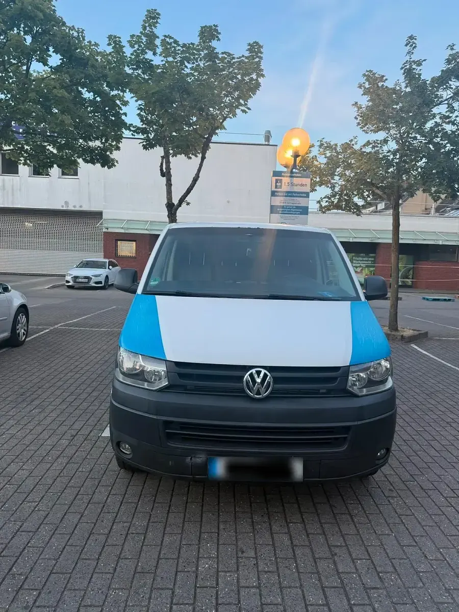 Gebraucht VW T5 105 PS (77 kW) 2013 Weiß Van
