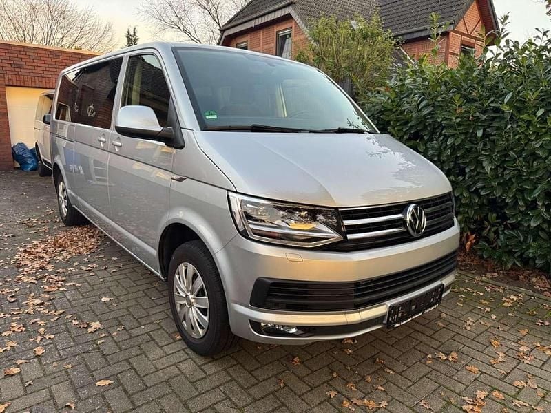 Gebraucht VW T6 150 PS (110 kW) 2017 Reflexsilber Van