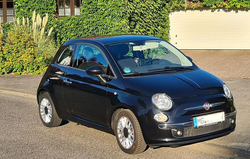 Schwarz Gebraucht 2015 Fiat 500 Lounge Kleinwagen | 4.900 € (Guter Preis) - Bild 1/4