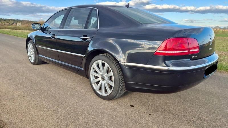 Gebraucht VW Phaeton 239 PS (175 kW) 2011 Schwarz Limousine