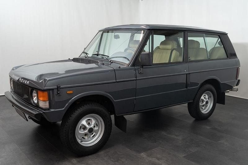 Cambrian grey Gebraucht 1985 Land Rover Range Rover Classic SUV | 34.900 € - Bild 1/4