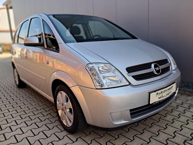 Gebraucht Opel Meriva 101 PS (74 kW) 2005 Silber Van / Kleinbus