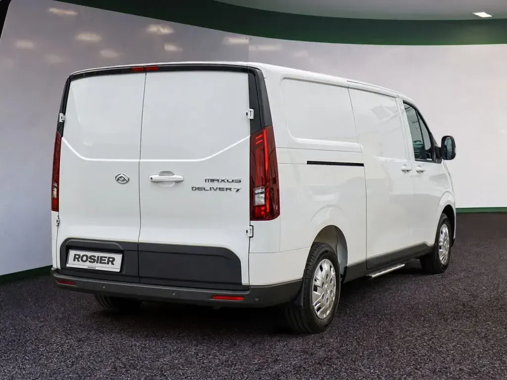 Neu Maxus V70 147 PS (108 kW) 2025 Weiss / warm white Van
