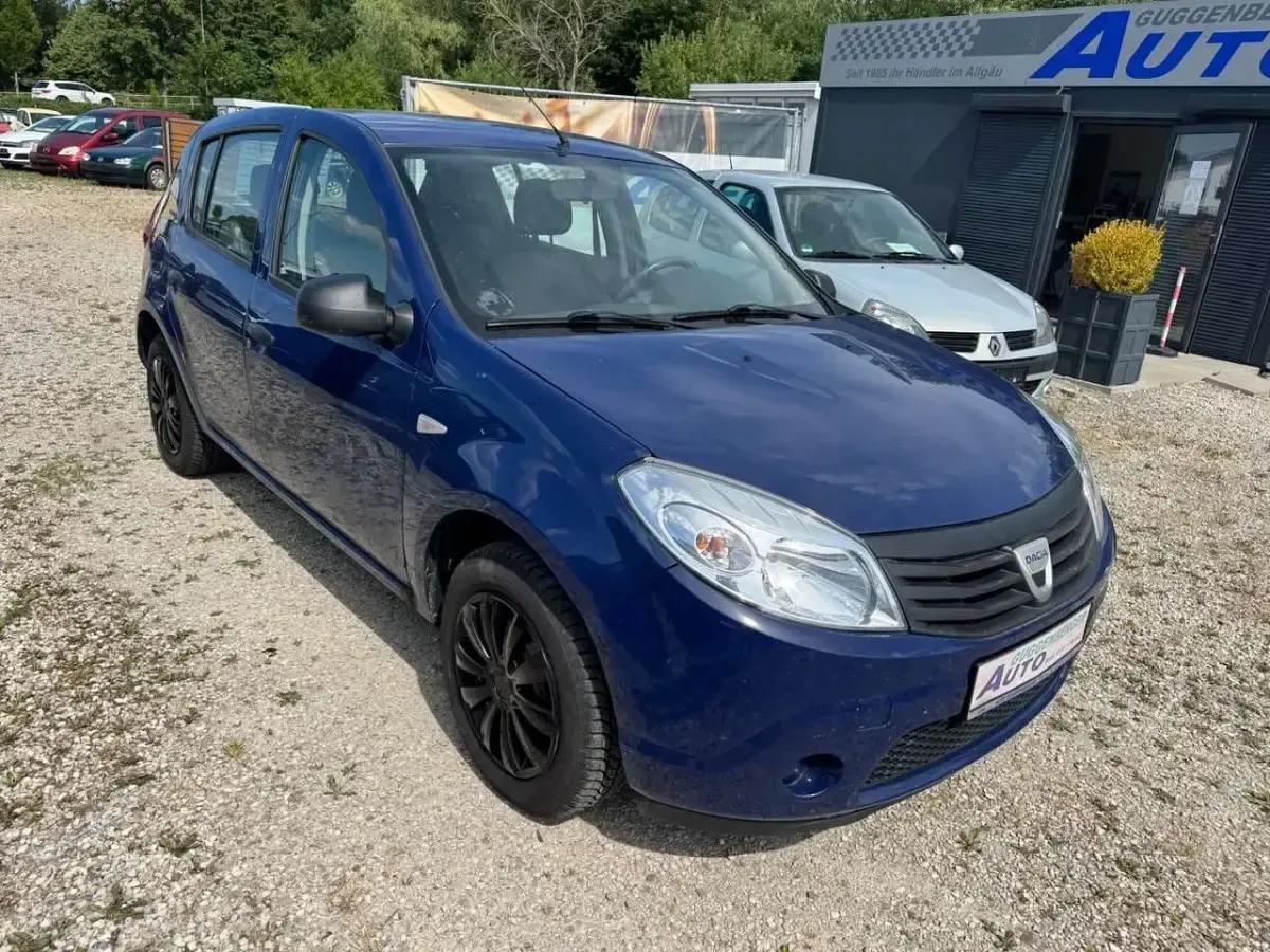 Gebraucht Dacia Sandero Basis 75 PS (55 kW) 2009 Blau Kleinwagen