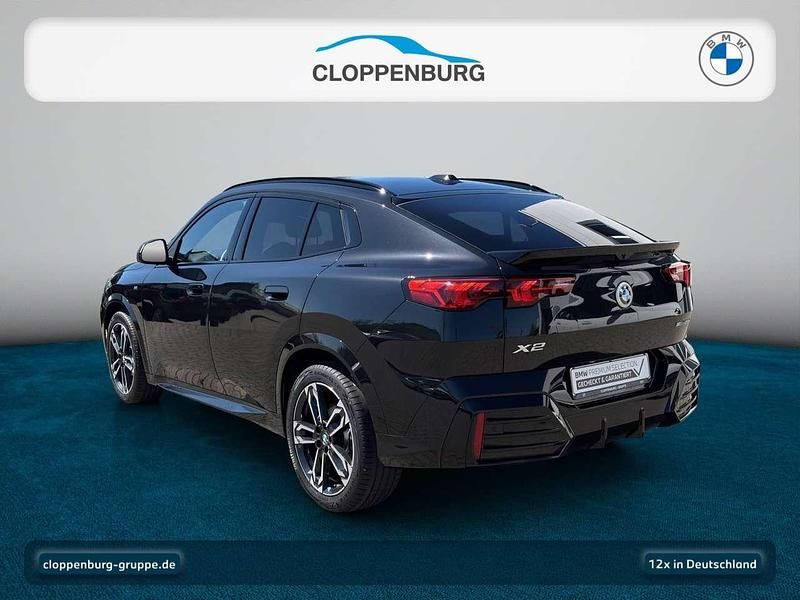 Gebraucht BMW X2 Performance 163 PS (119 kW) 2025 Saphirschwarz SUV