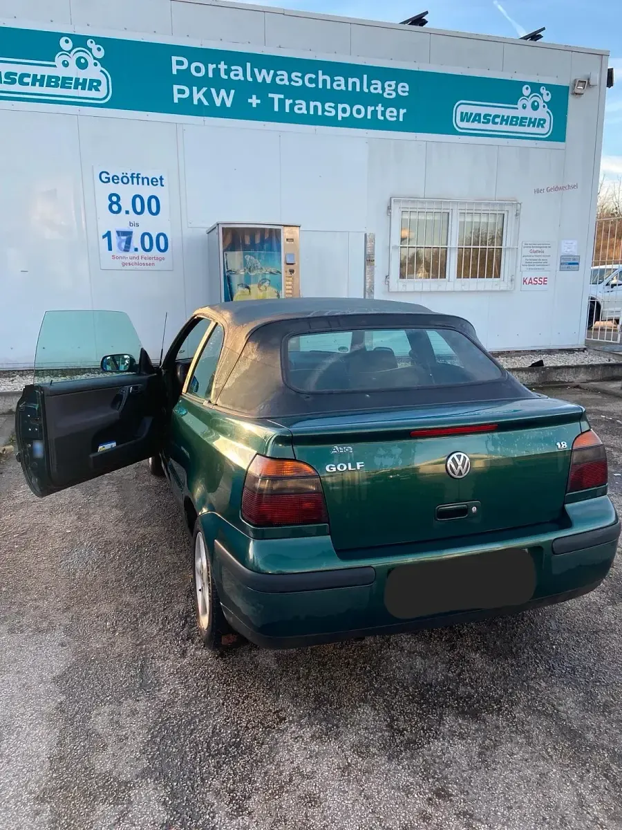 Gebraucht VW Golf Cabriolet 75 PS (55 kW) 1998 Grün Cabrio