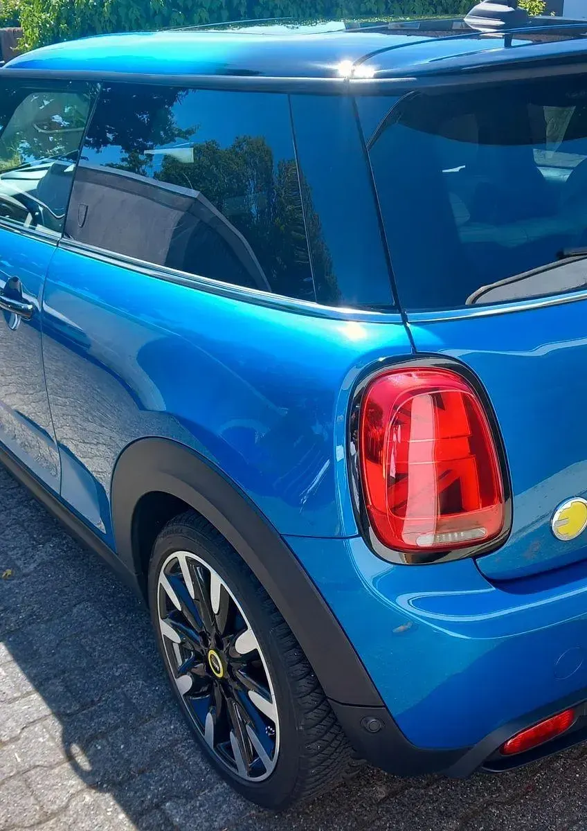 Gebraucht Mini Cooper SE 135 kW (184 PS) 2022 Blau Kleinwagen
