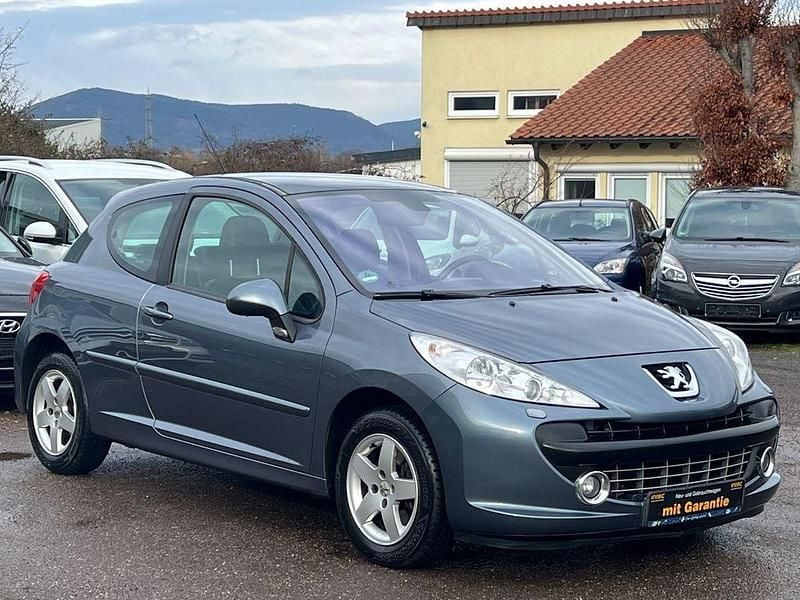 Gebraucht Peugeot 207 Platinum 150 PS (110 kW) 2009 Grau Limousine