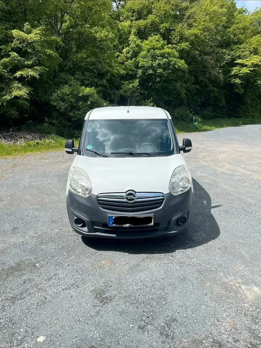 Gebraucht Opel Combo 90 PS (66 kW) 2013 Weiß Van / Kleinbus