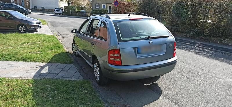 Gebraucht Skoda Fabia 75 PS (55 kW) 2004 Blau Kombi