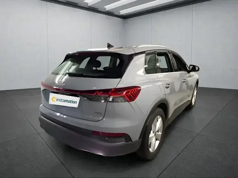 Usata Audi Q4 e-tron 210 kW (286 CV) 2024 Grigio SUV