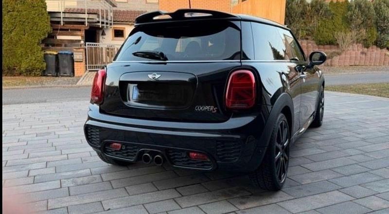 Gebraucht Mini Cooper S 190 PS (139 kW) 2017 Schwarz Kleinwagen