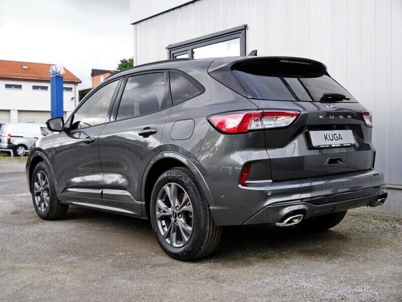 Gebraucht Ford Kuga ST-Line 150 PS (110 kW) 2024 Grau SUV