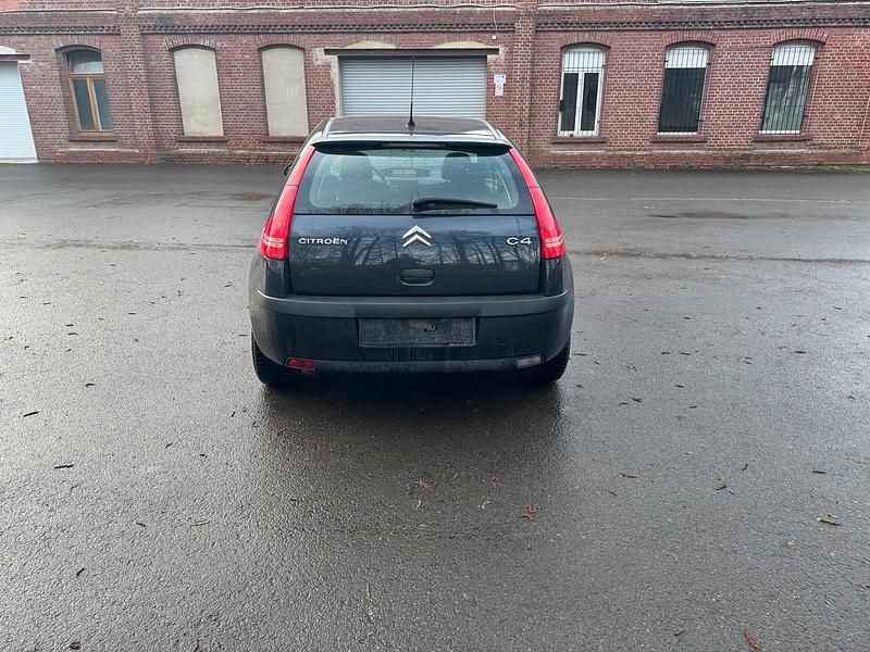 Gebraucht Citroën C4 88 PS (64 kW) 2009 Blau Kleinwagen