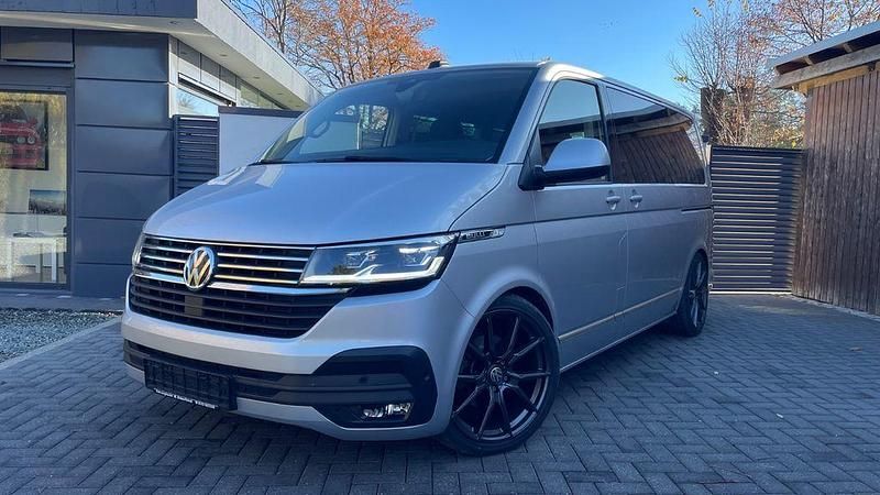Gebraucht VW Caravelle 150 PS (110 kW) 2019 Silber Van / Kleinbus