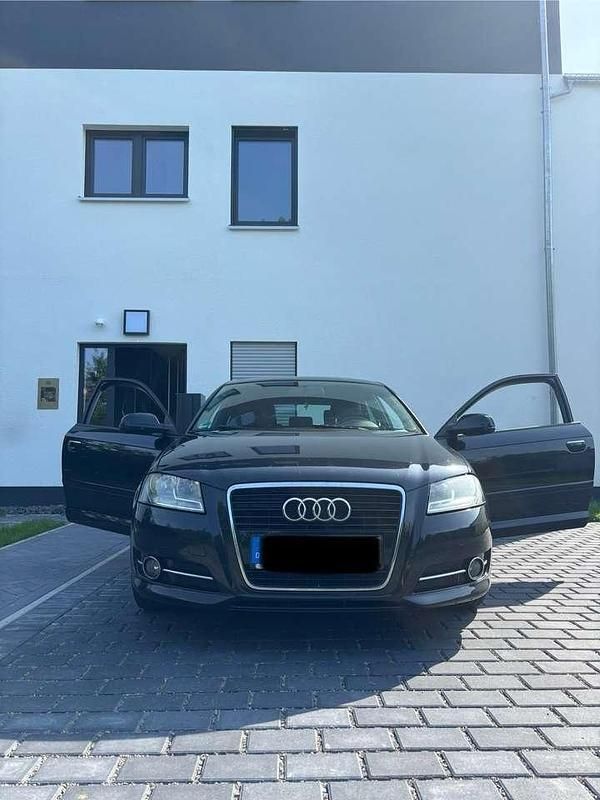 Gebraucht 2010 Audi A3 S-Line Limousine | 3.900 € (Superpreis) - Bild 1/4