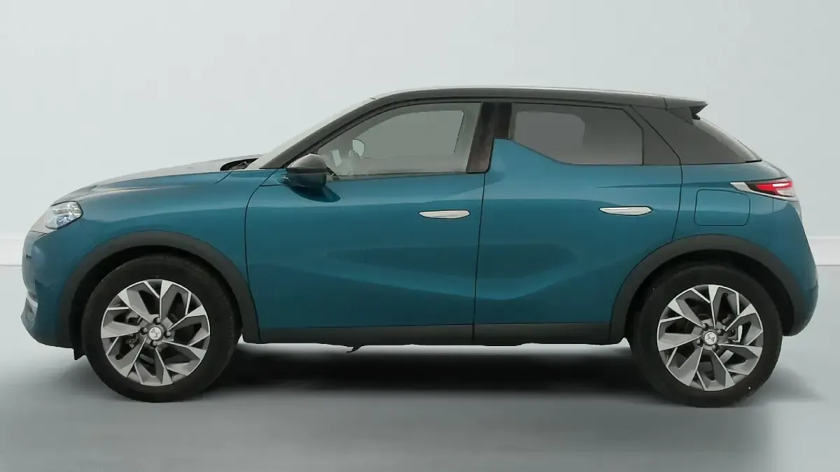 Gebraucht DS Automobiles DS3 Crossback E-Tense Grand Chic 100 kW (136 PS) 2021 Blau (bleu millenium  toit noir onyx) SUV