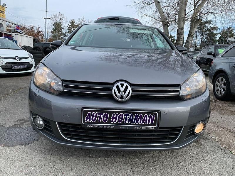 Gebraucht VW Golf VI 105 PS (77 kW) 2011 Grau Kleinwagen