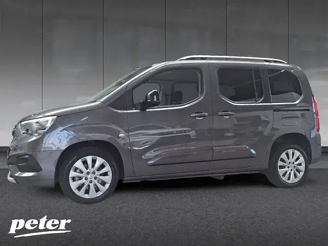 Gebraucht Opel Combo Life Ultimate 131 PS (96 kW) 2023 Grau Van / Kleinbus