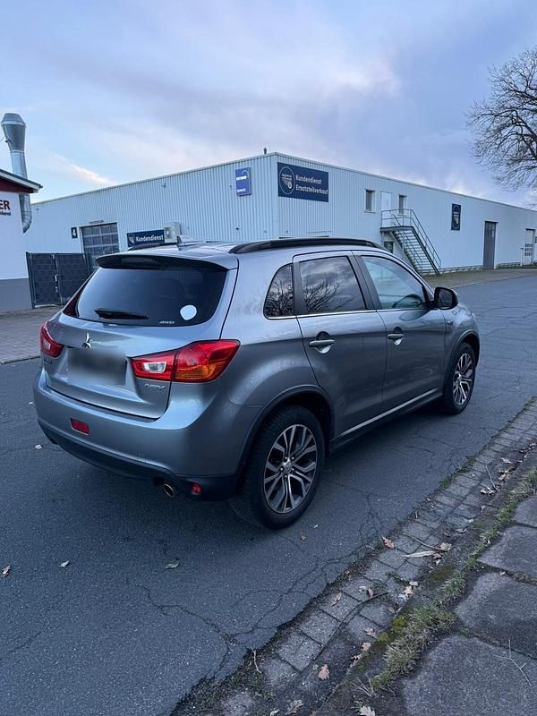 Gebraucht Mitsubishi ASX 148 PS (108 kW) 2017 Silber SUV