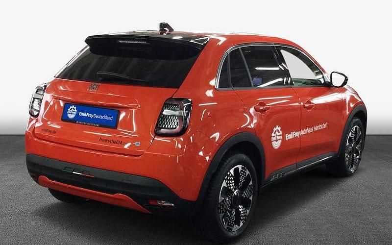 Gebraucht Fiat 600E La Prima 114 kW (156 PS) 2024 Orange SUV