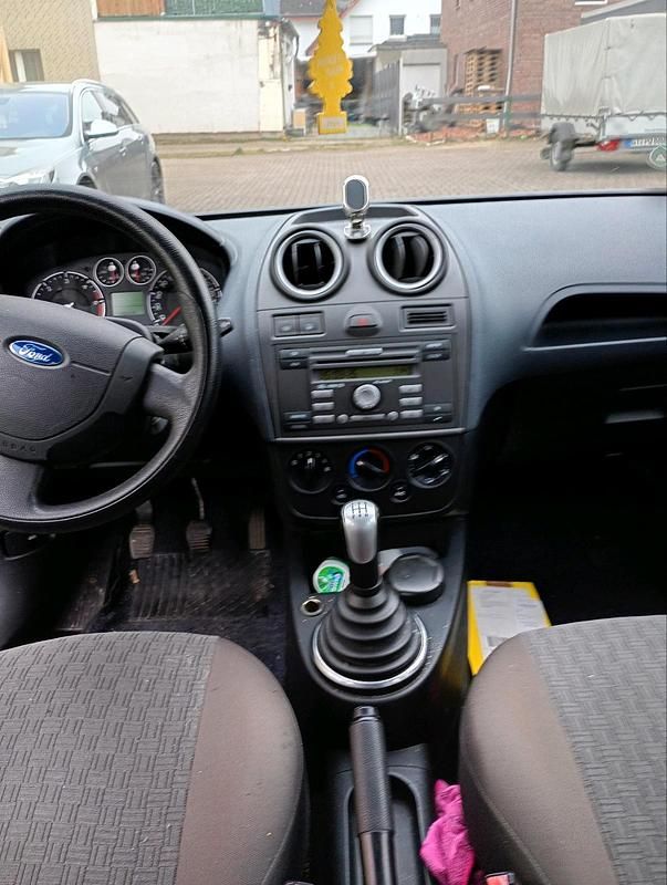 Gebraucht Ford Fiesta 2008 Blau Kleinwagen