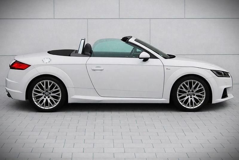 Gebraucht Audi TT Roadster S-Line 230 PS (169 kW) 2018 Weiß Cabrio