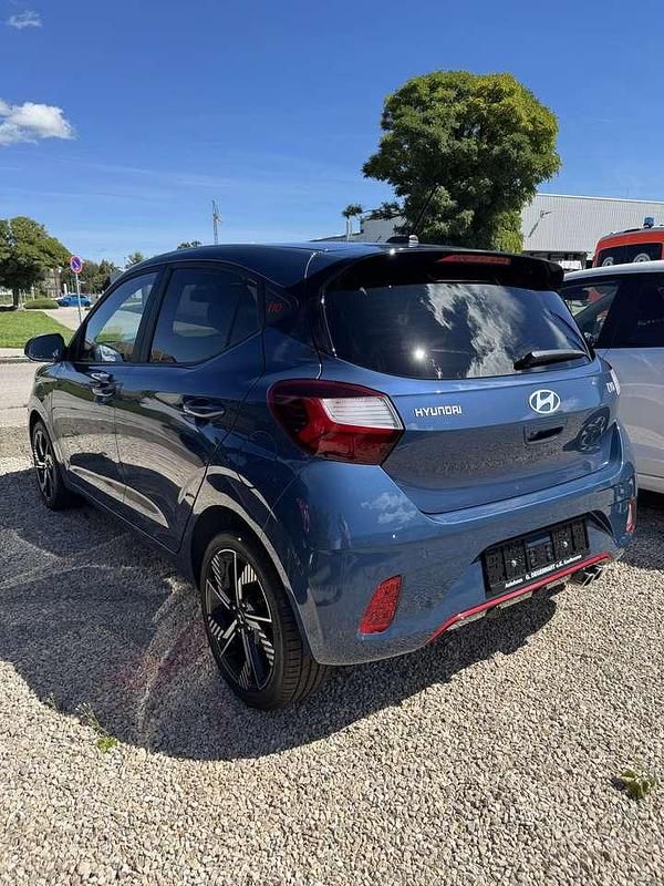 Neu Hyundai i10 N Line 79 PS (58 kW) 2025 Vibrant blue Kleinwagen