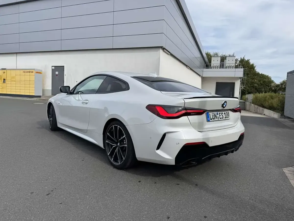 Gebraucht BMW 430 M Sport 258 PS (189 kW) 2021 Weiß Coupé