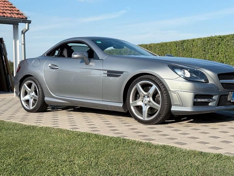 Gebraucht Mercedes SLK200 220 PS (161 kW) 2012 Grau Cabrio