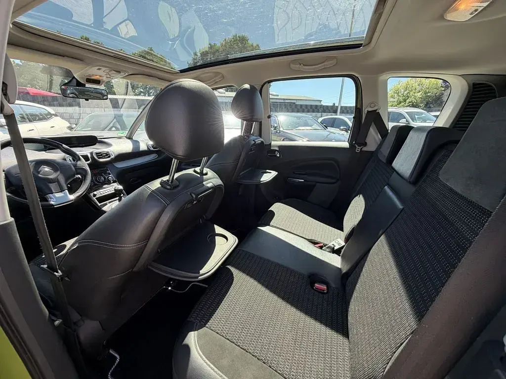 Gebraucht Citroën C3 Picasso Exclusive 111 PS (81 kW) 2012 Grün Van / Kleinbus