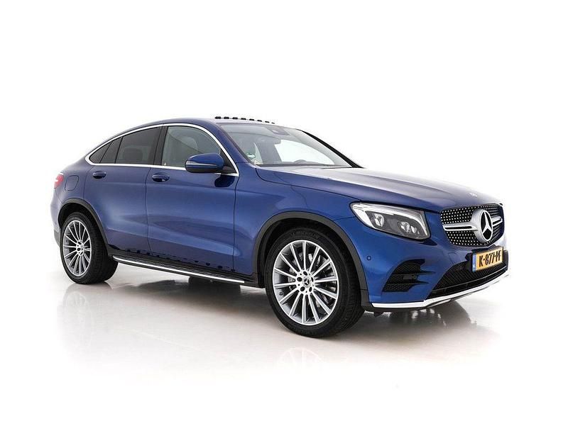 Blau Gebraucht 2019 Mercedes GLC350 Premium Plus Coupé | 32.445 € (Teuer) - Bild 1/4