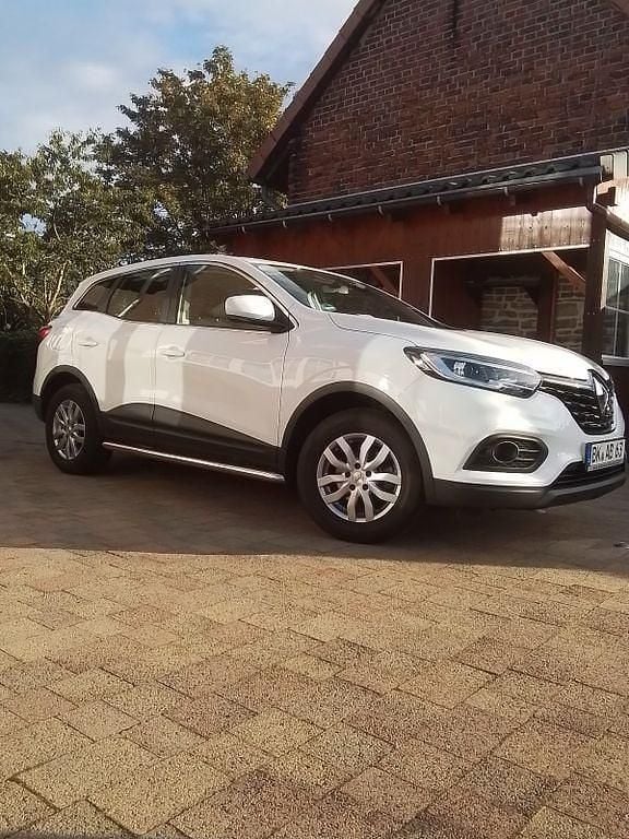 Weiß Gebraucht 2020 Renault Kadjar LIMITED SUV | 14.000 € (Guter Preis) - Bild 1/4