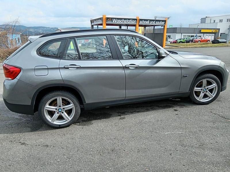 Gebraucht BMW X1 150 PS (110 kW) 2012 Grau SUV