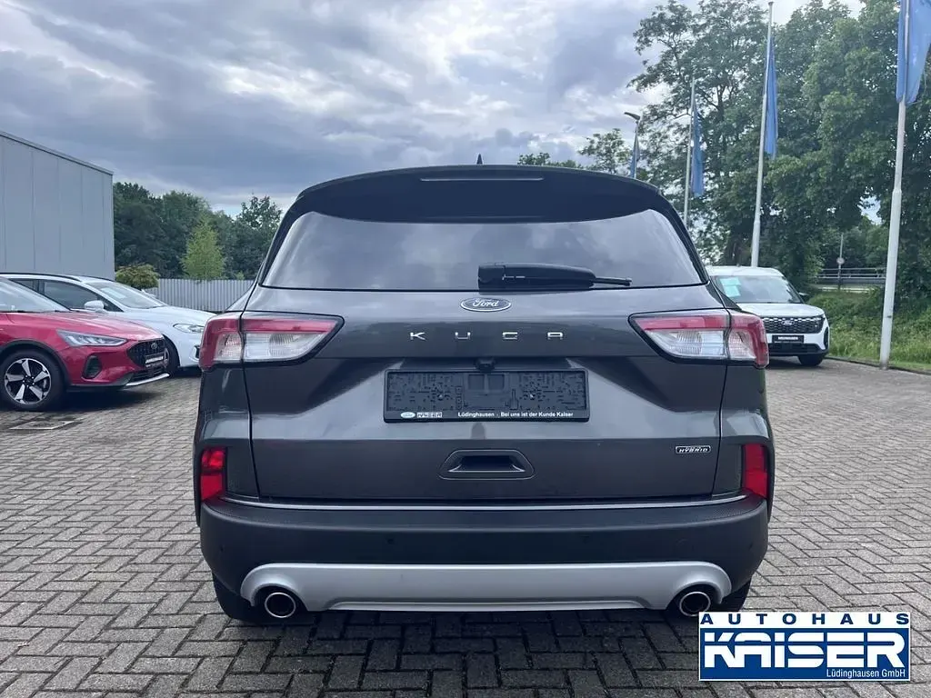 Gebraucht Ford Kuga Titanium 224 PS (164 kW) 2022 Magneticgrau (metallic) SUV