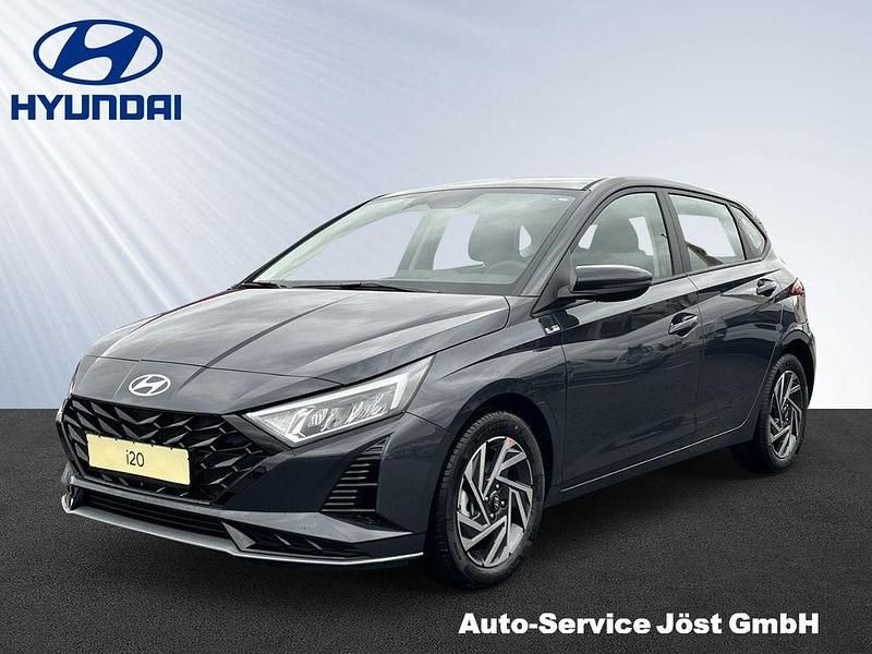 Neu Hyundai i20 Trend 90 PS (66 kW) 2026 Grau Kleinwagen