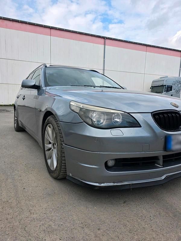Gebraucht BMW 535 370 PS (272 kW) 2005 Silber Kombi