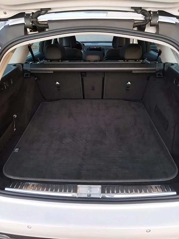 Gebraucht Mercedes E200 Advanced 204 PS (150 kW) 2023 Weiß Kombi