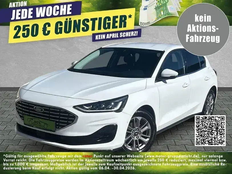 Gebraucht Ford Focus Titanium 125 PS (91 kW) 2023 Frozen white Limousine