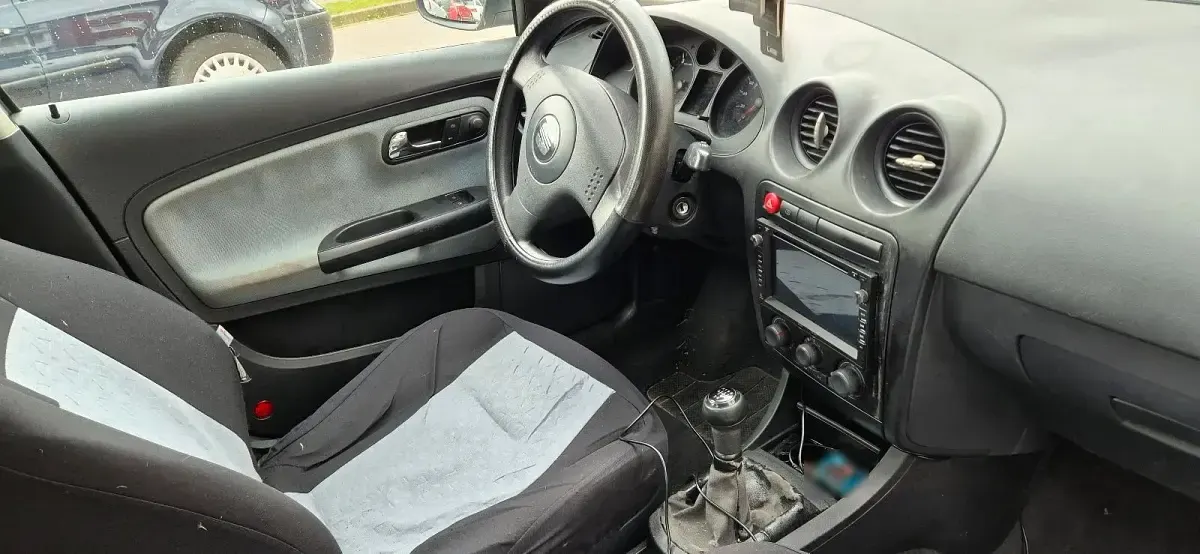 Gebraucht Seat Ibiza 75 PS (55 kW) 2005 Silber Kleinwagen