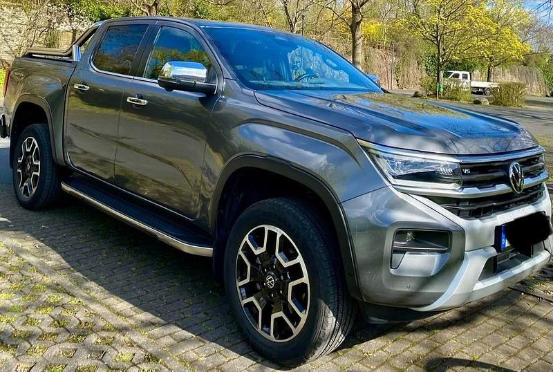 Gebraucht VW Amarok 241 PS (177 kW) 2023 Grau Pickup