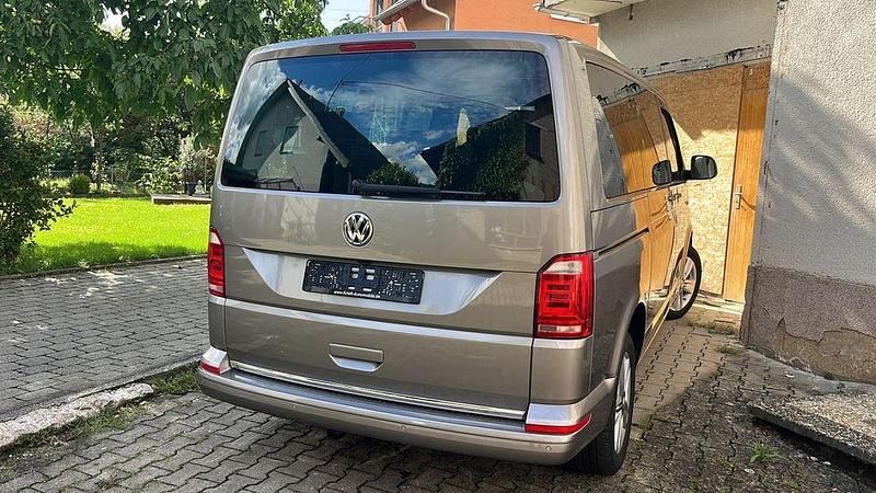 Second-hand VW T6 150 CP (110 kW) 2019 Gri Van