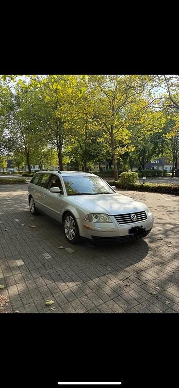 Second-hand VW Passat 170 CP (125 kW) 2004 Argintiu Break